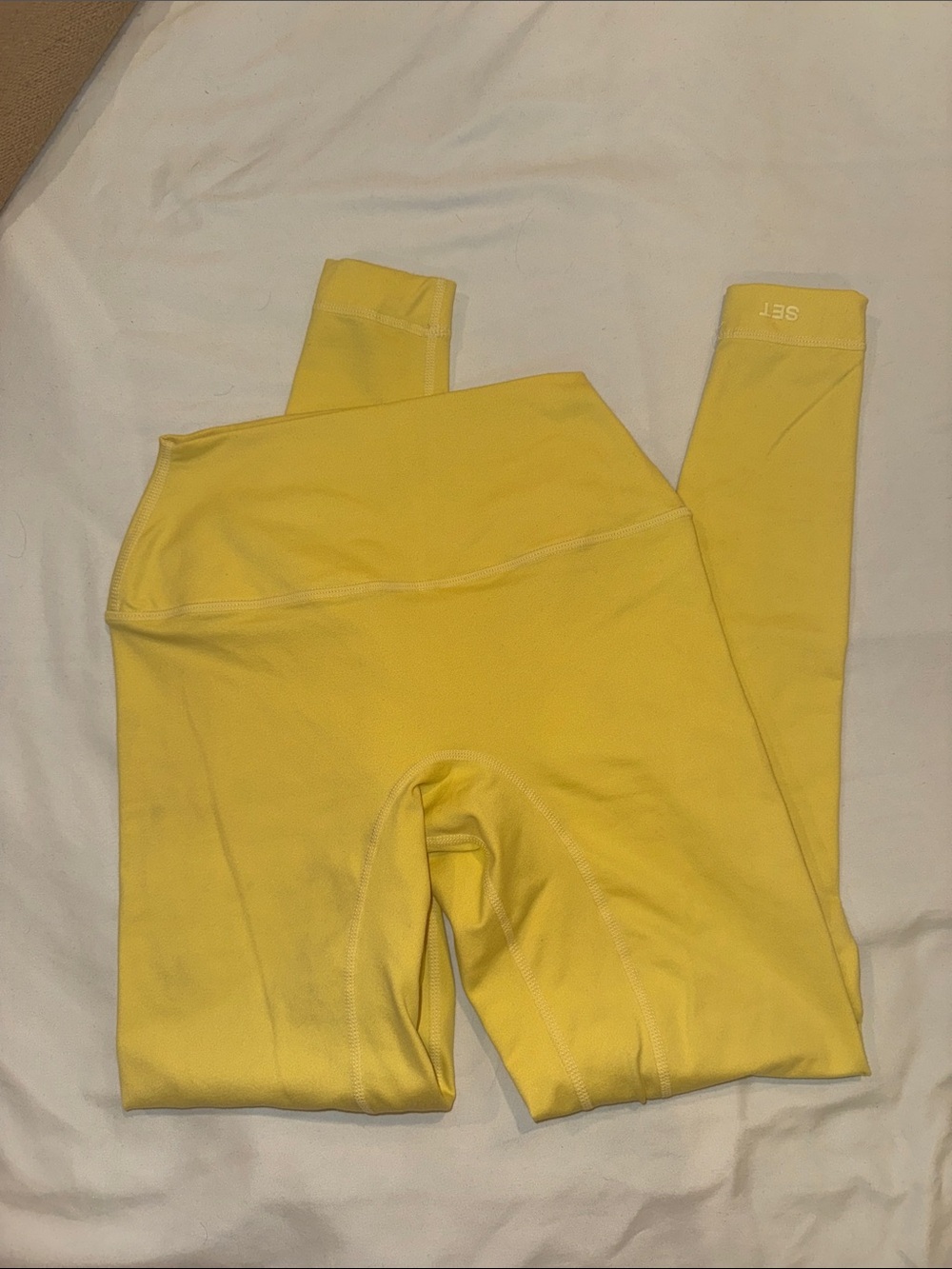 SET Active FORMCLOUD Yellow High-Waist Leggings and Bra set S Bottom M Top